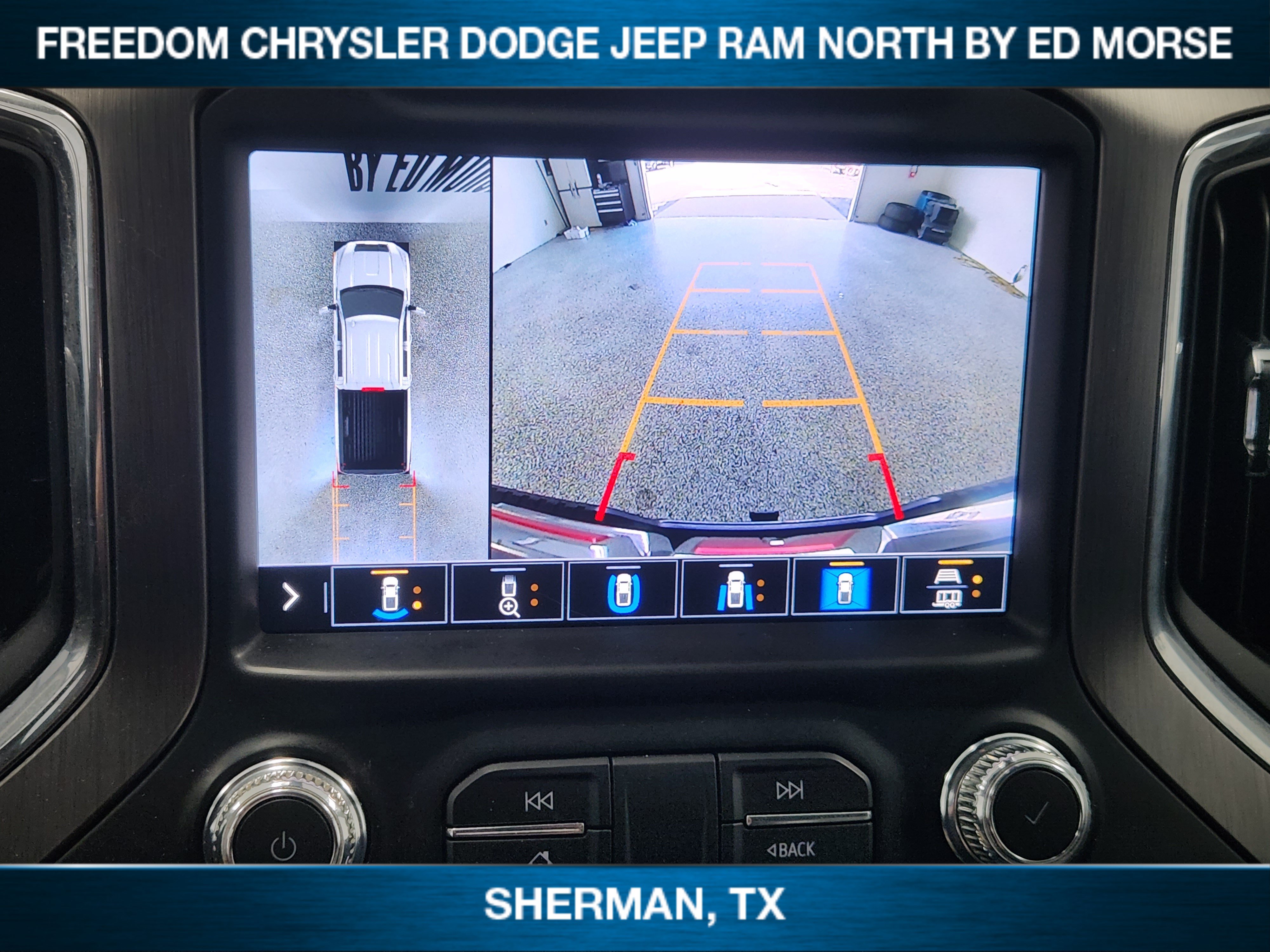 Used 2022 GMC Sierra 2500 Denali AWD/4WD image 12