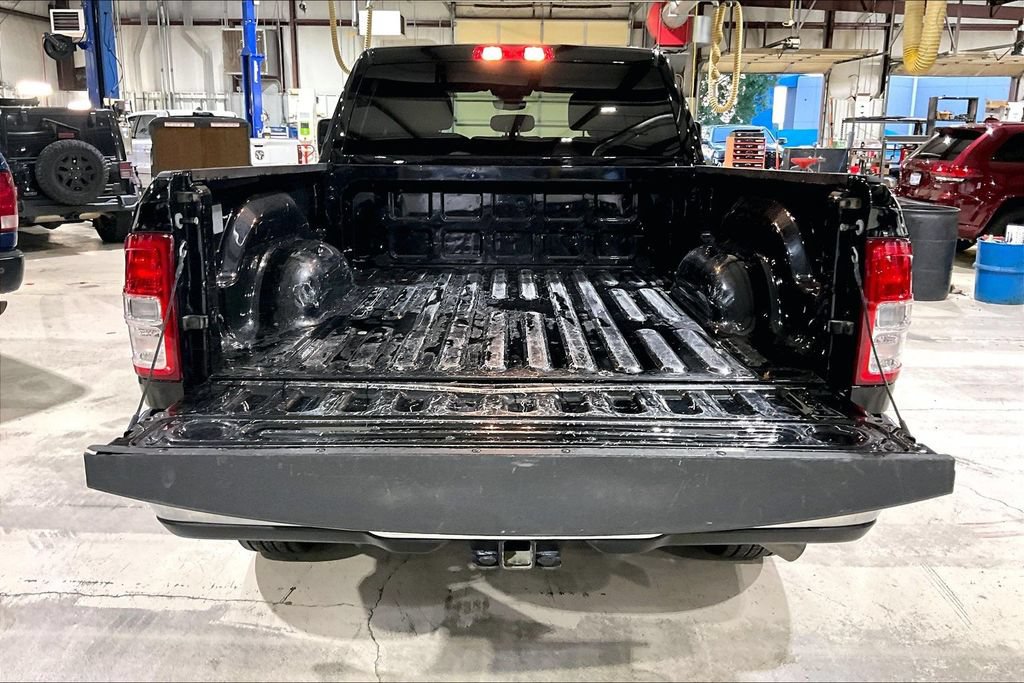 Used 2024 RAM 2500 Big Horn AWD/4WD image 31