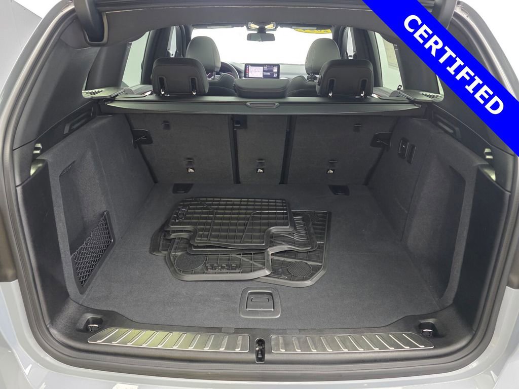 Certified 2024 BMW X3 M40i w/ Shadowloine Package image 17