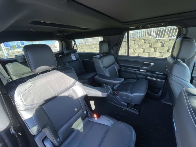 New 2025 Ford Expedition Max Platinum w/ Stealth Appearance Package image 11