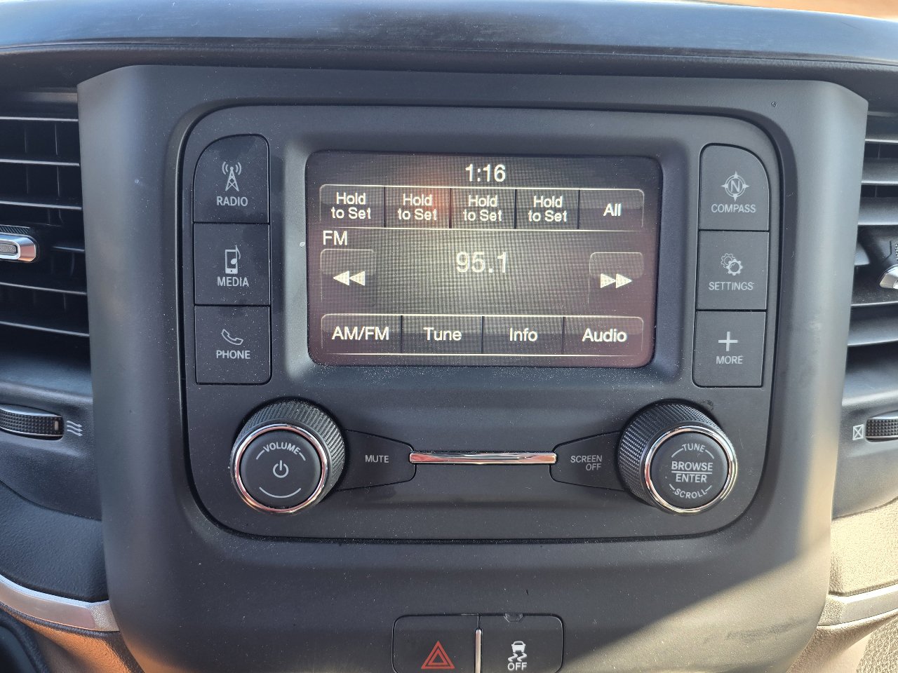 Used 2024 RAM 3500 Big Horn image 19