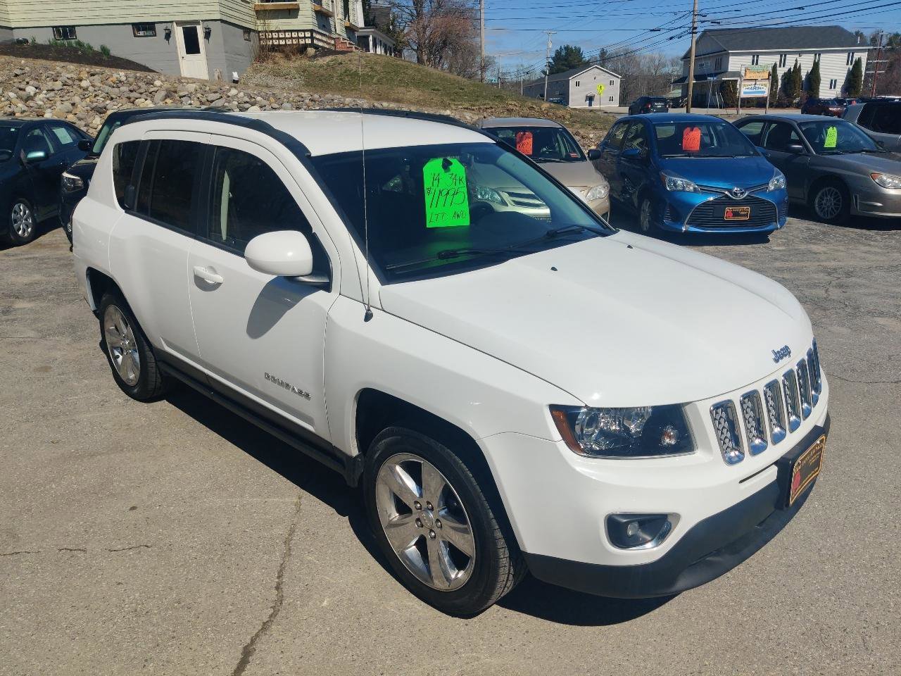 Used 2014 Jeep Compass Limited w/ Premium Sound Group image 8