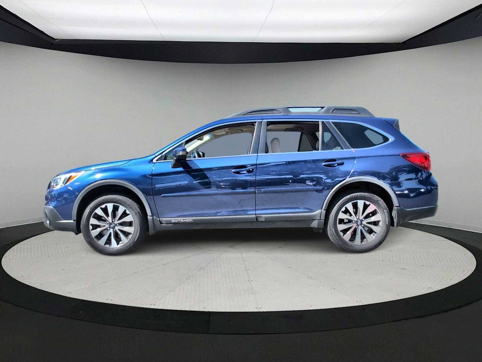 Used 2016 Subaru Outback 2.5i Limited AWD/4WD image 5
