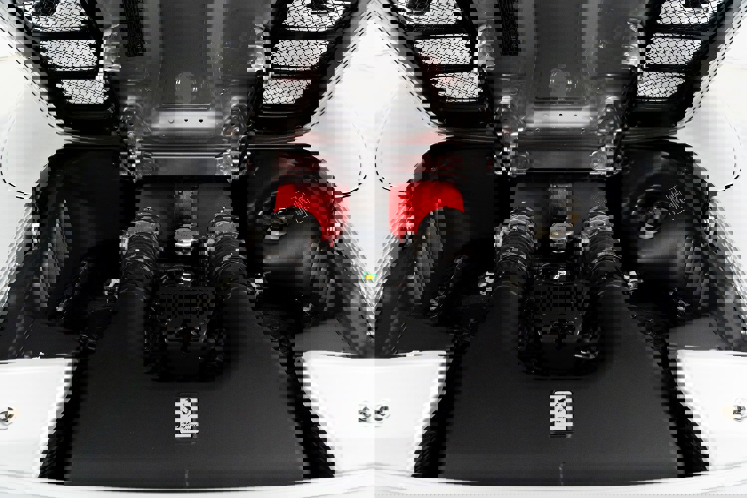 Used 2013 Ferrari 458 Spider image 38