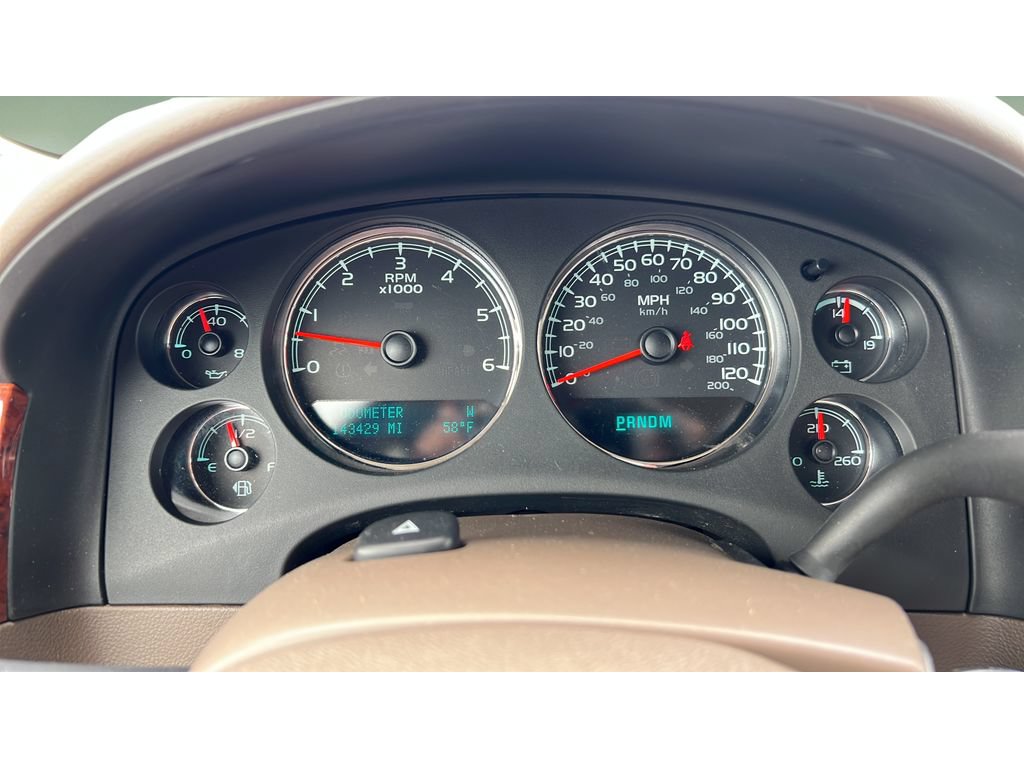 Certified 2013 Chevrolet Silverado 1500 LTZ w/ LTZ White Diamond Edition AWD/4WD image 15