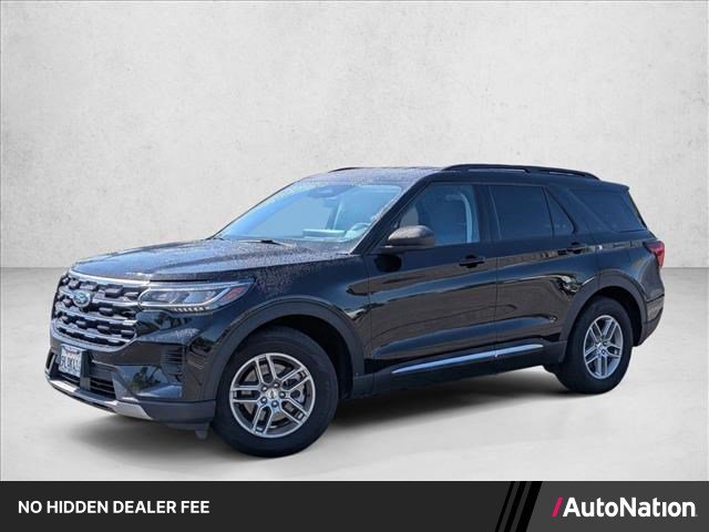 Used 2025 Ford Explorer Active