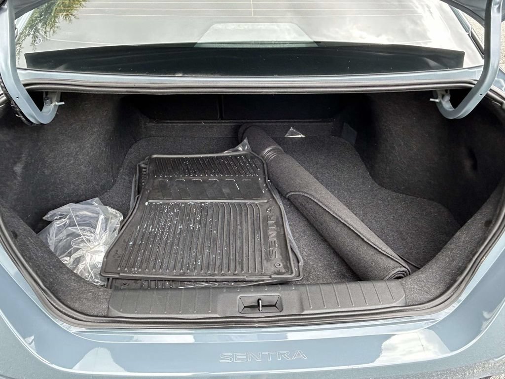 Used 2025 Nissan Sentra SV w/ All-Weather Package FWD image 9