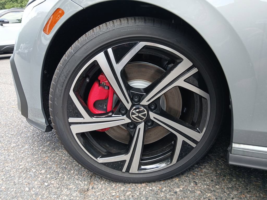 New 2025 Volkswagen GTI SE image 27