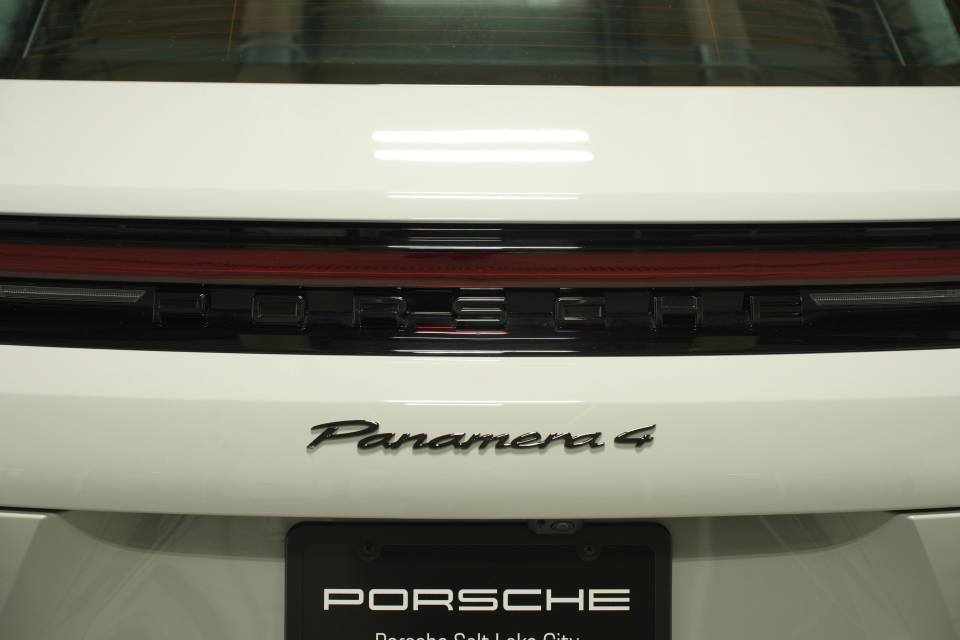 New 2026 Porsche Panamera 4 AWD/4WD image 37