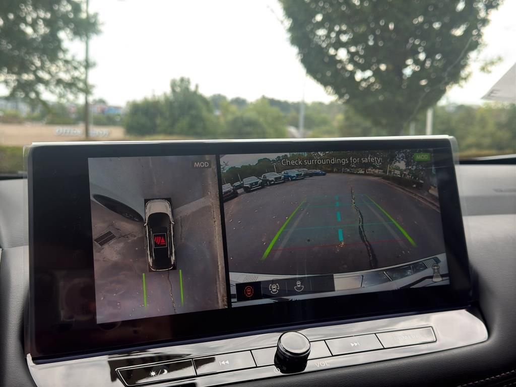 New 2026 Nissan Rogue Platinum image 26