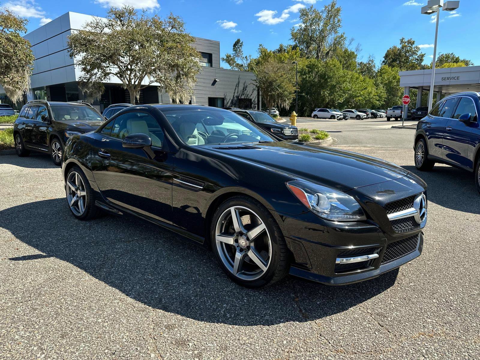Used 2015 Mercedes-Benz SLK 250 image 7