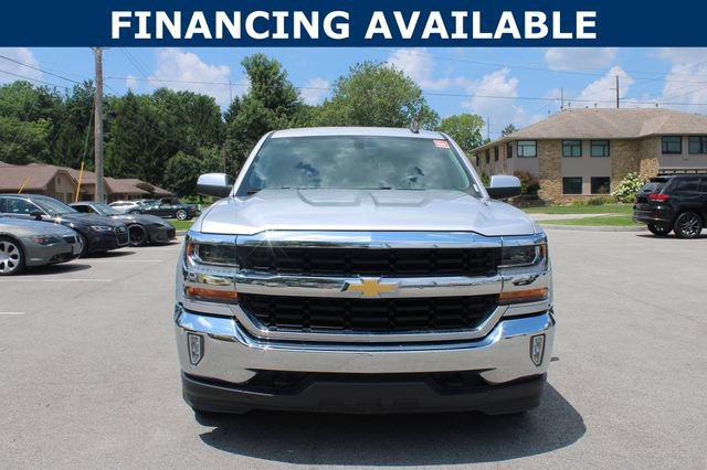 Used 2018 Chevrolet Silverado 1500 LT w/ All Star Edition AWD/4WD image 3