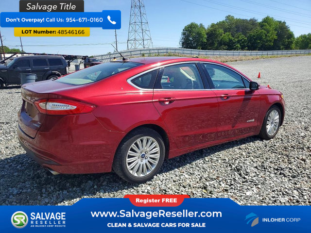 Used 2013 Ford Fusion SE FWD image 4