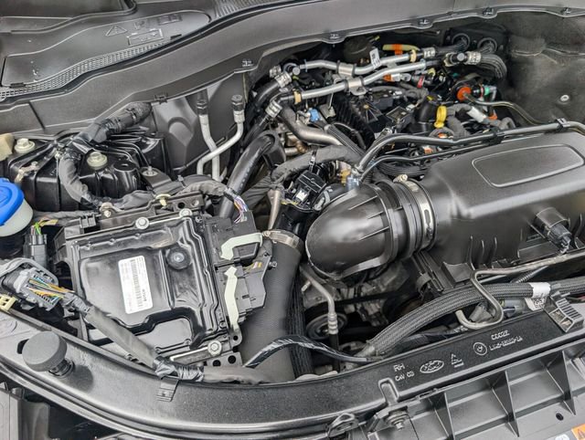 Used 2023 Ford Explorer XLT w/ Equipment Group 202A image 19