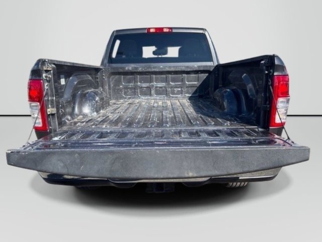 Used 2024 RAM 2500 Big Horn AWD/4WD image 36