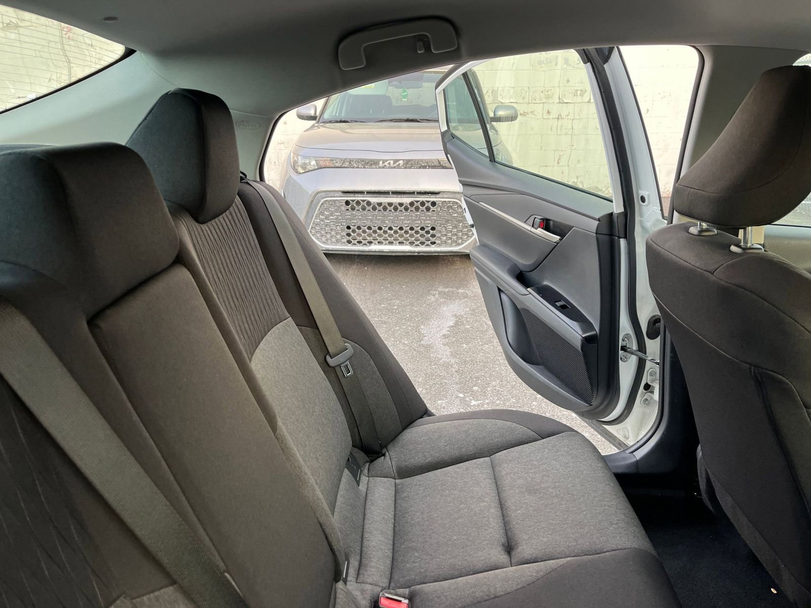 Used 2025 Toyota Camry LE image 36