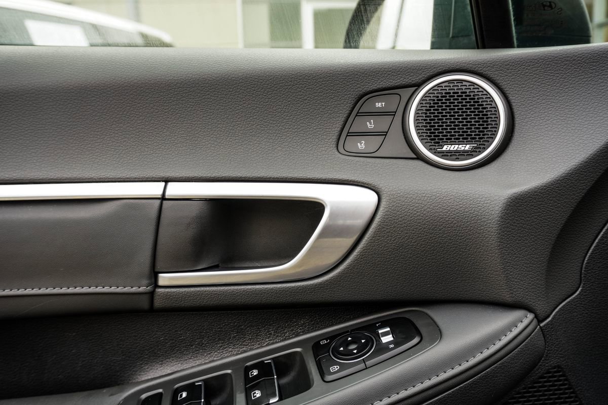 Used 2020 Hyundai Sonata Limited image 36