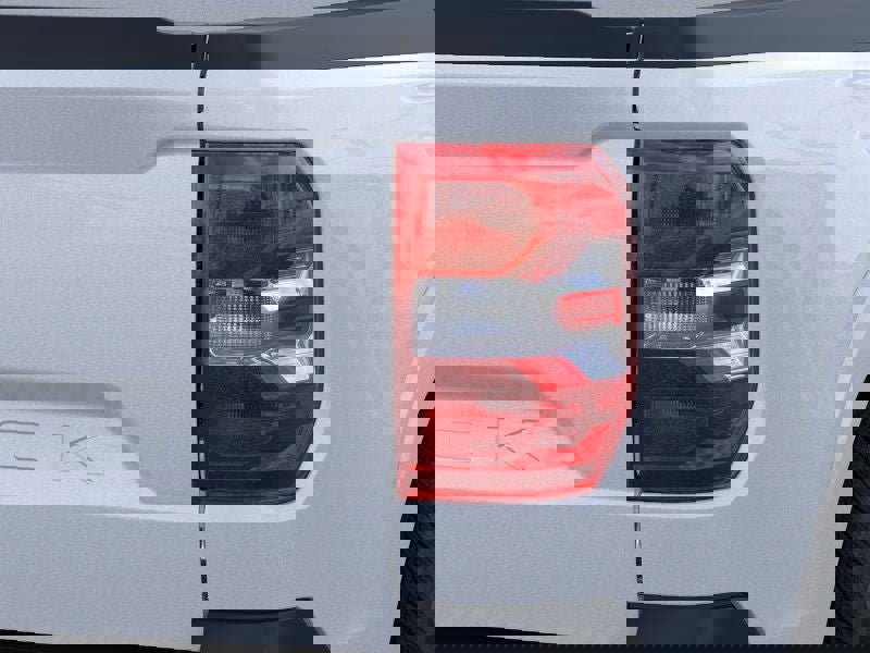 New 2025 Ford Maverick XLT w/ Equipment Group 301A image 22