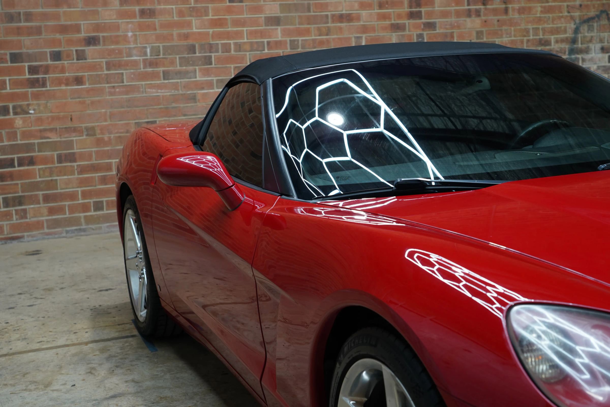 Used 2006 Chevrolet Corvette Convertible w/ Preferred Equipment Group RWD image 24