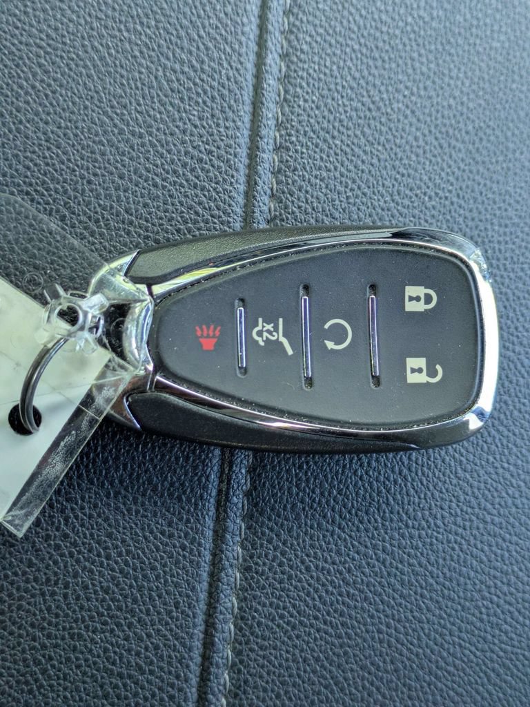 Used 2023 Chevrolet Traverse LT AWD/4WD image 30