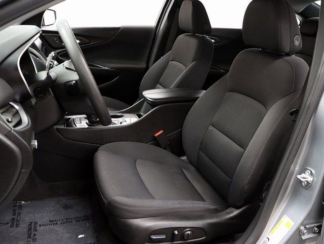 Used 2024 Chevrolet Malibu LT image 9