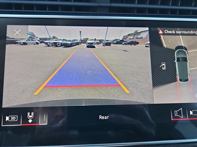 Used 2022 Audi Q8 Premium Plus image 13