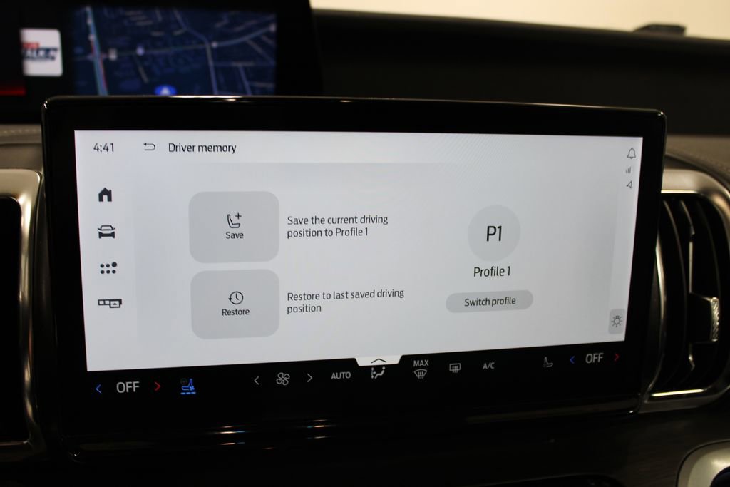 Used 2025 Ford Expedition Platinum image 56