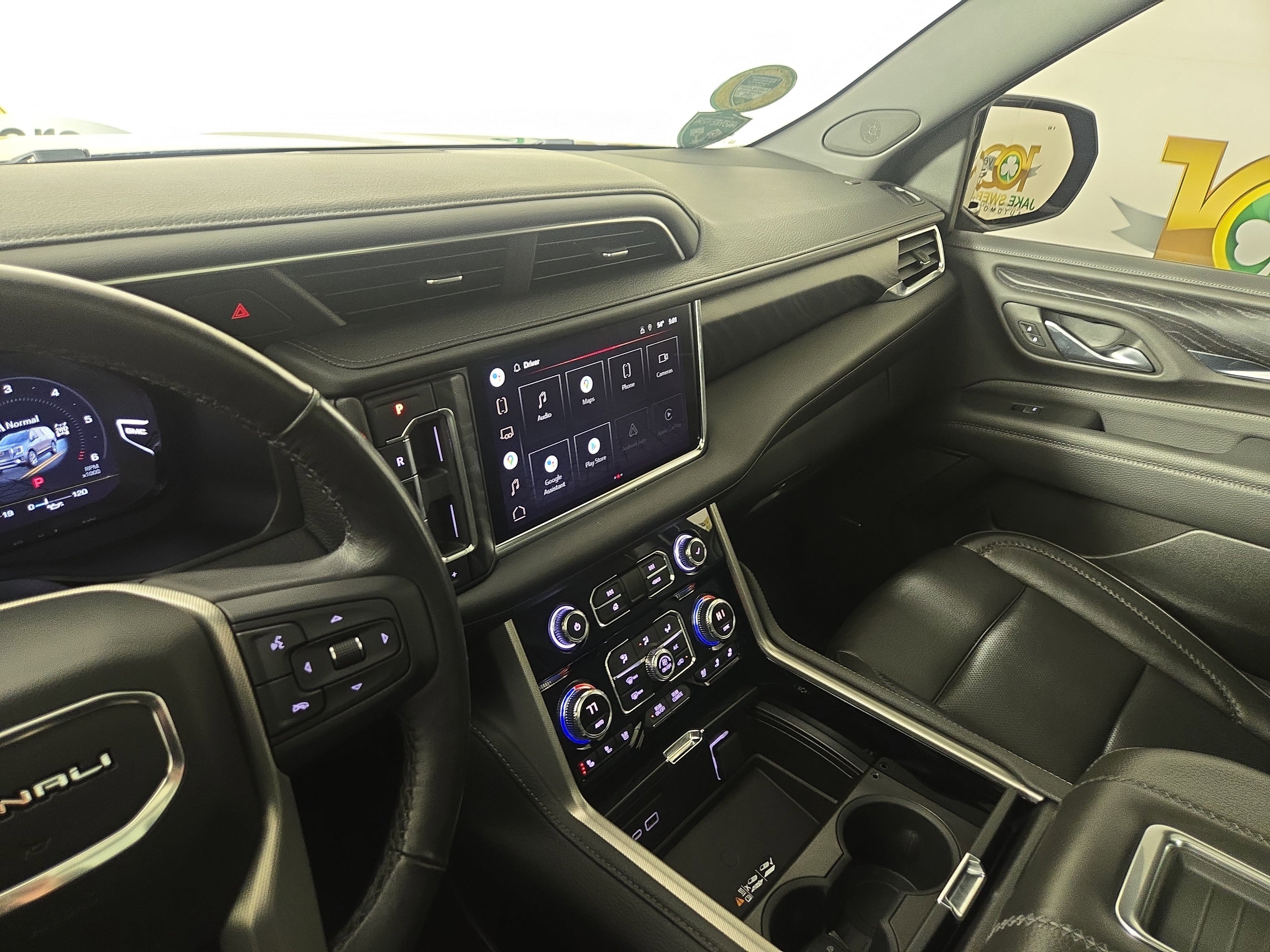 Certified 2022 GMC Yukon Denali image 25