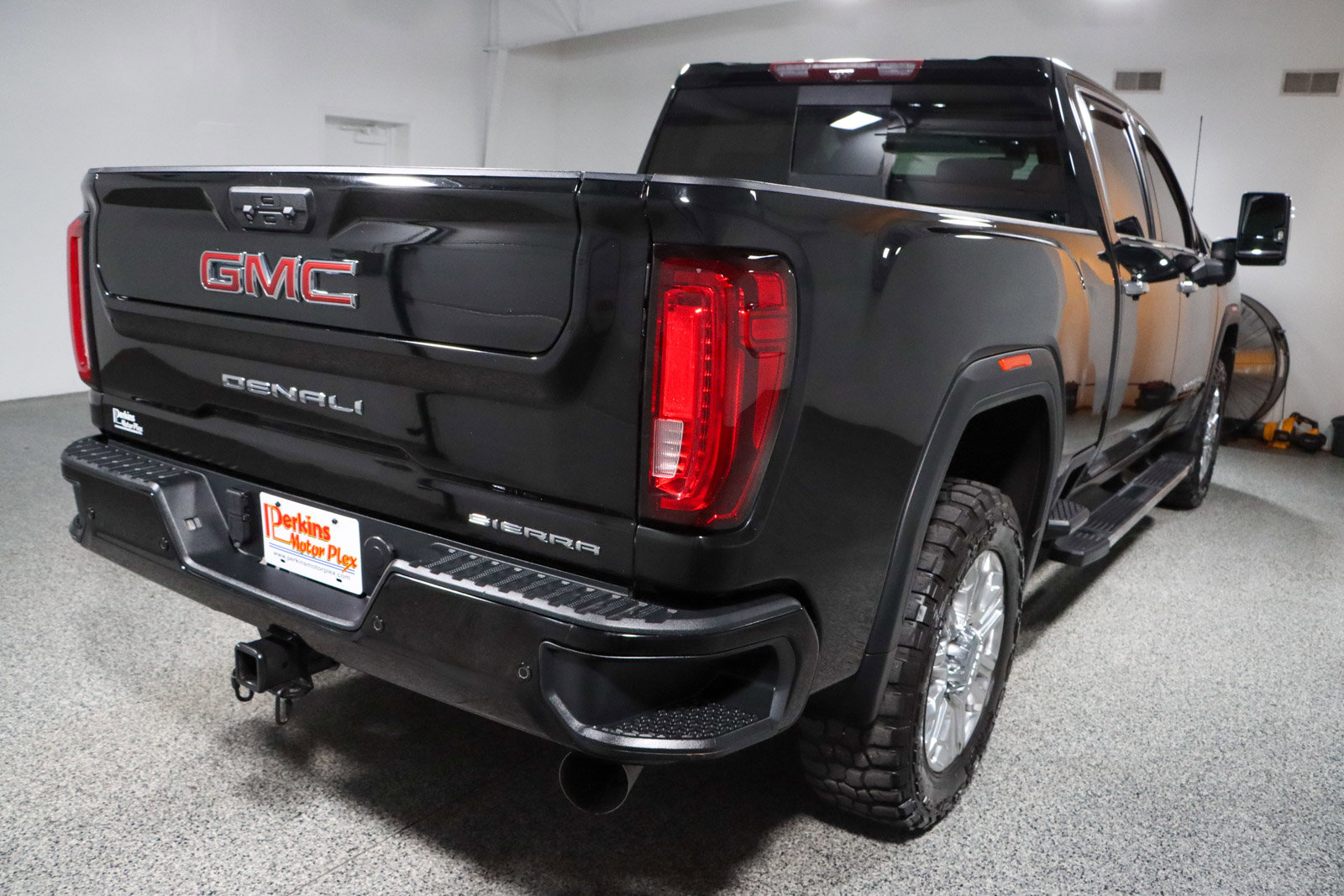 Used 2021 GMC Sierra 2500 Denali w/ Denali Ultimate Package AWD/4WD image 7