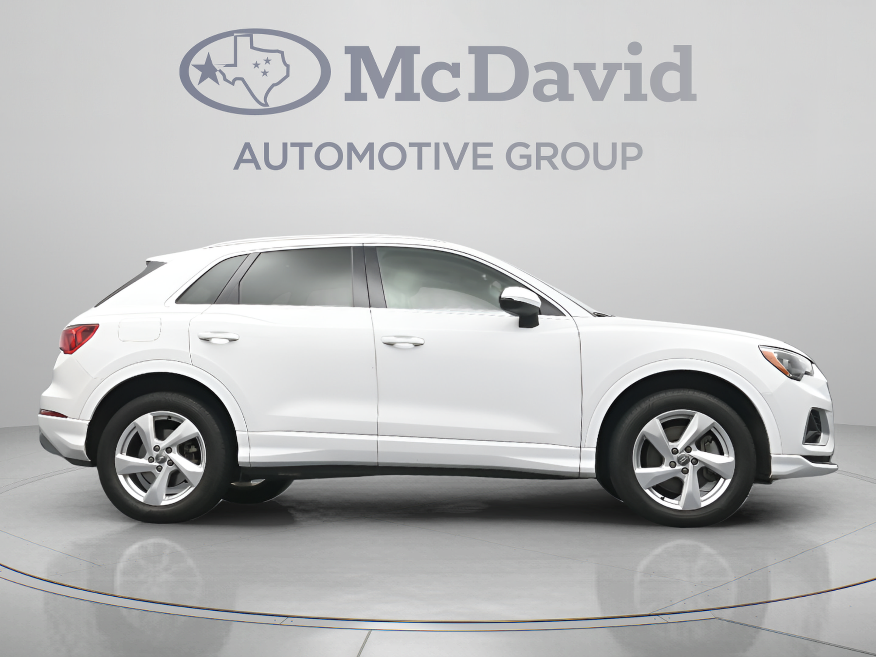 Used 2020 Audi Q3 2.0T Premium AWD/4WD image 32
