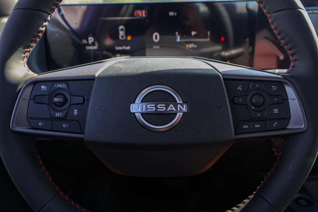 New 2027 Nissan Sentra SR FWD image 25