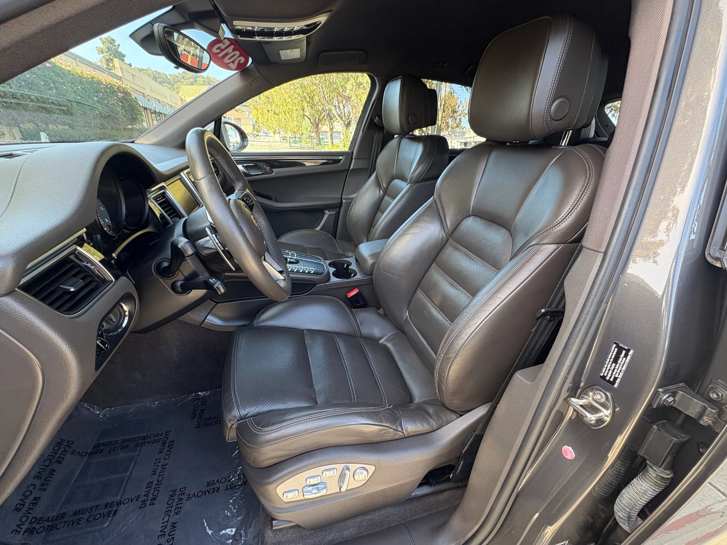 Used 2015 Porsche Macan S AWD/4WD image 10