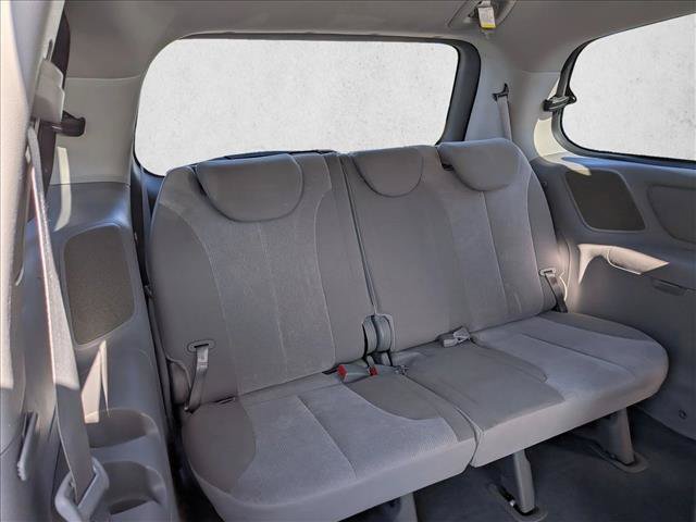 Used 2012 Kia Sedona LX FWD image 18