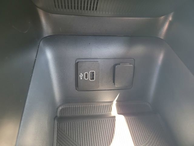 Used 2026 Ford Explorer Active image 24