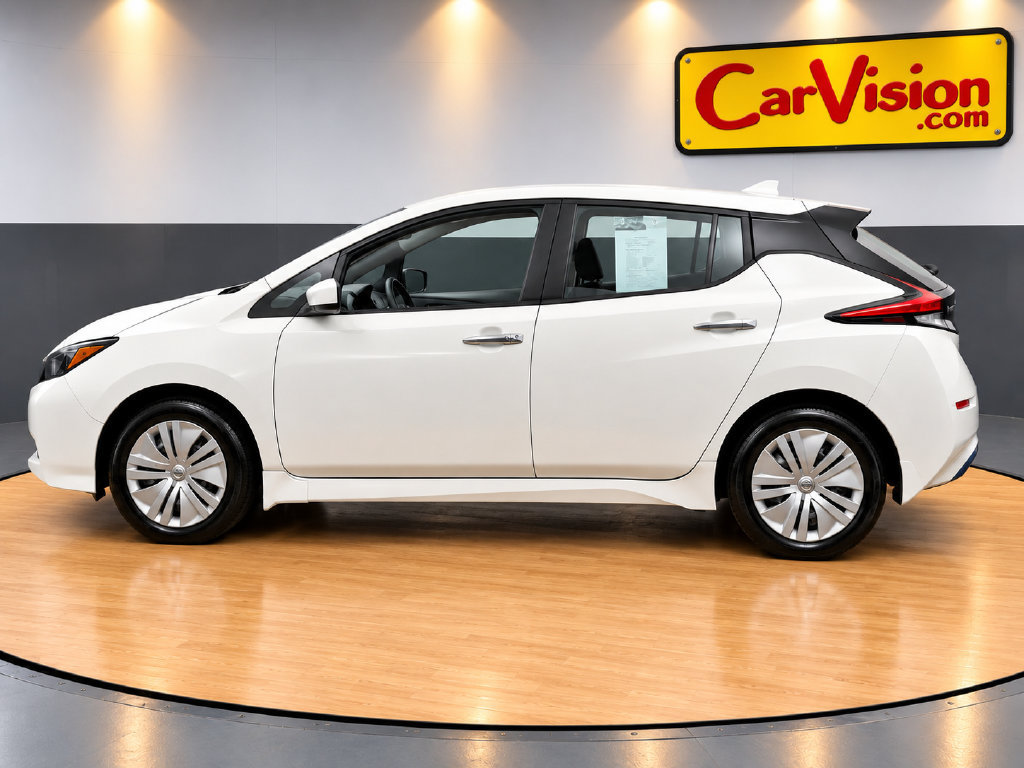 Used 2022 Nissan Leaf S FWD image 4