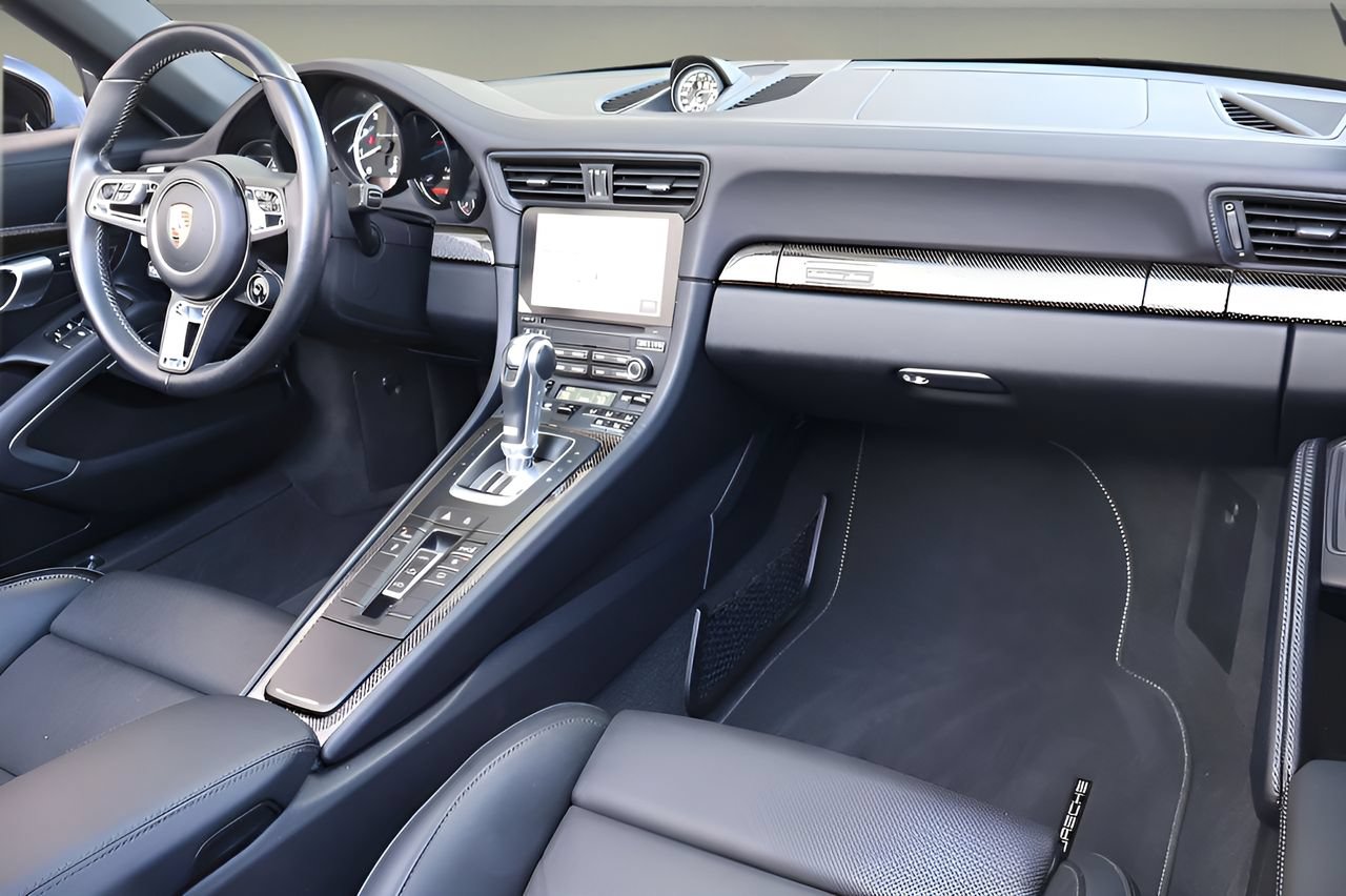 Used 2019 Porsche 911 Turbo S AWD/4WD image 18
