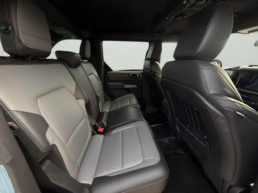 Used 2023 Ford Bronco Everglades image 22