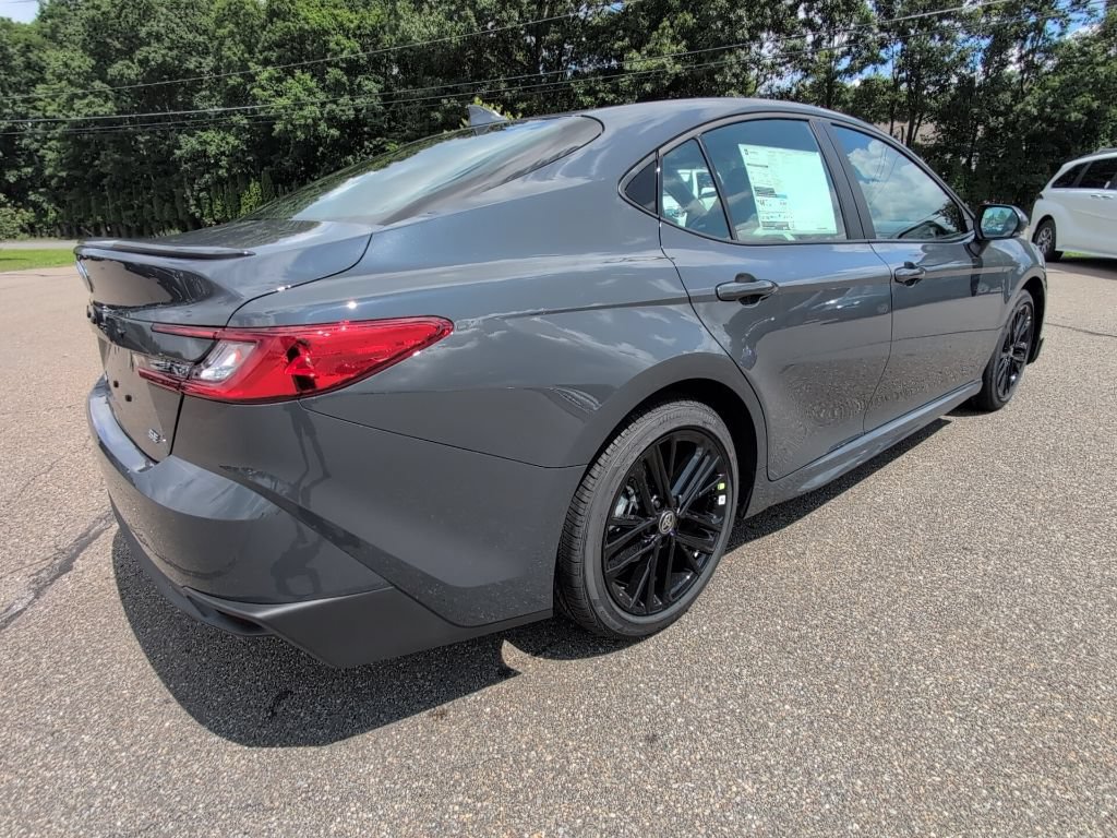 Certified 2026 Toyota Camry SE w/ Convenience Package FWD image 7