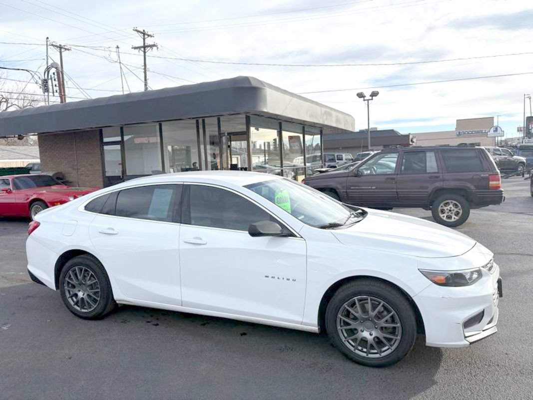Used 2018 Chevrolet Malibu LS