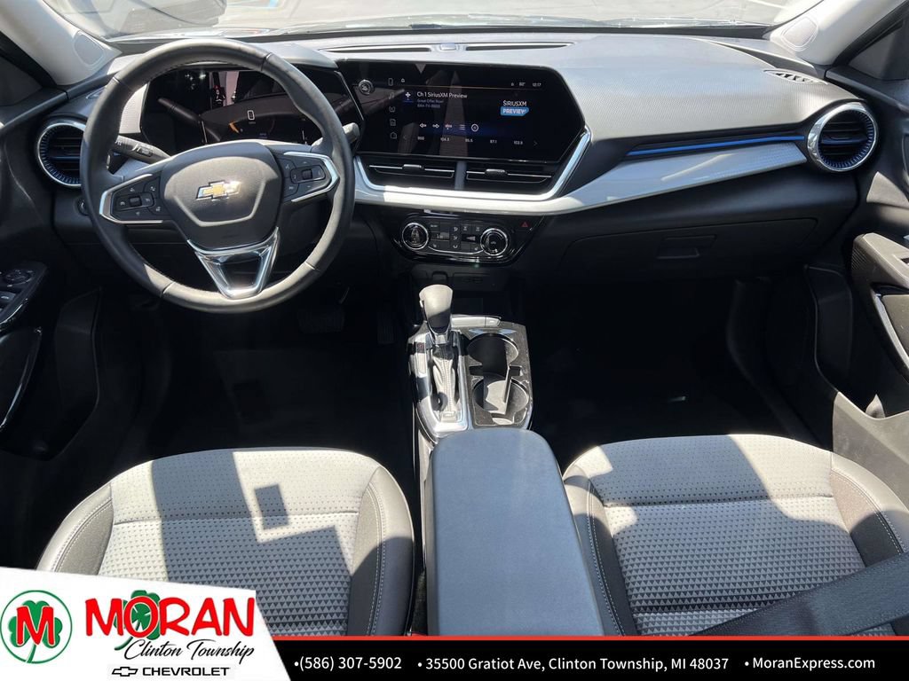 Certified 2024 Chevrolet Trax LT w/ Driver Confidence Package FWD image 14
