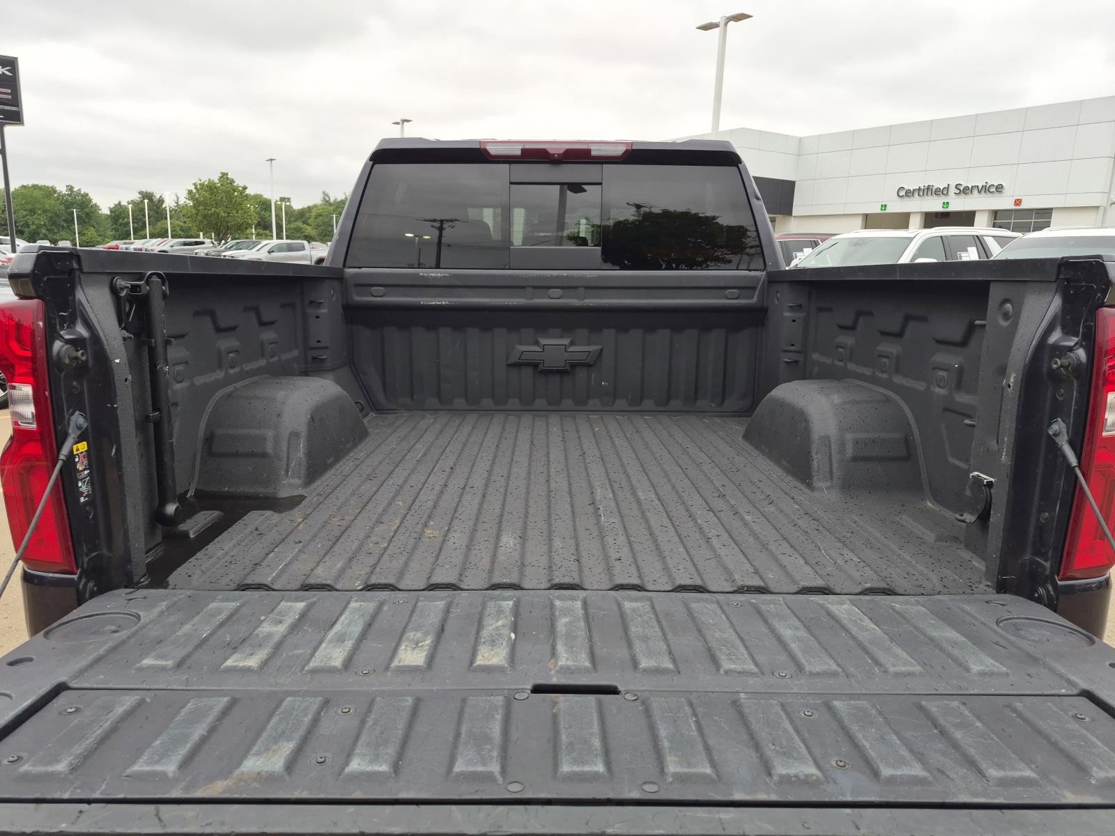 Certified 2023 Chevrolet Silverado 1500 RST AWD/4WD image 9