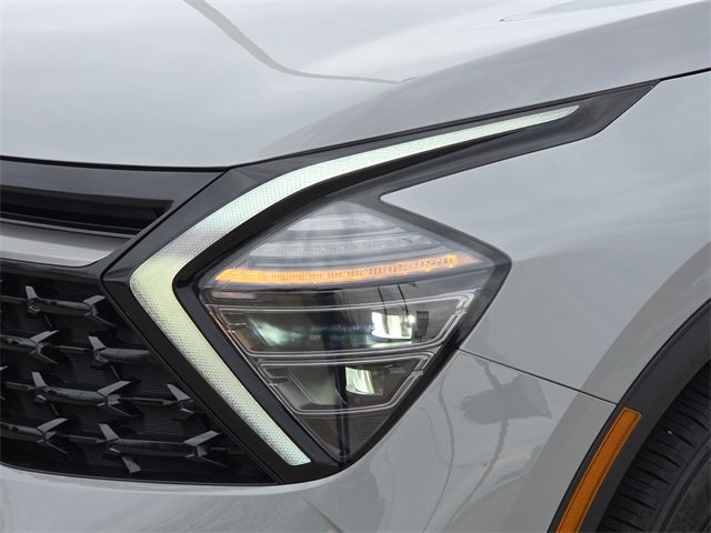 Used 2024 Kia Sportage X-Line w/ X-Line Premium Package image 4