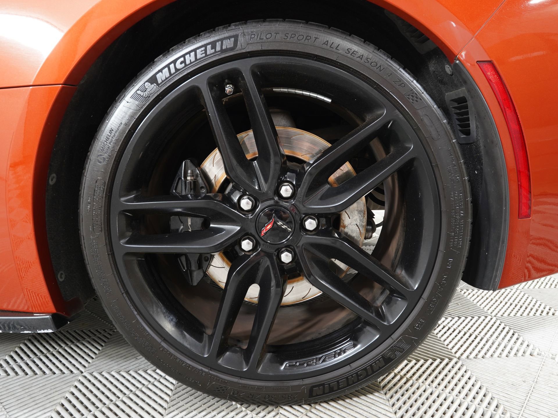 Used 2015 Chevrolet Corvette Stingray Convertible w/ 2LT Preferred Equipment Group image 31