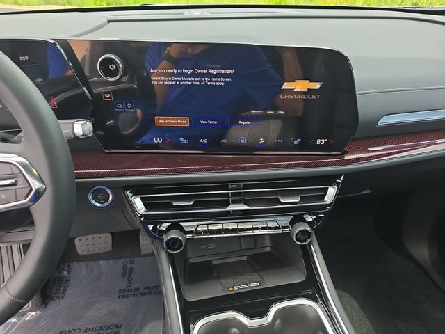 New 2026 Chevrolet Traverse Z71 w/ Driver Confidence Package AWD/4WD image 22