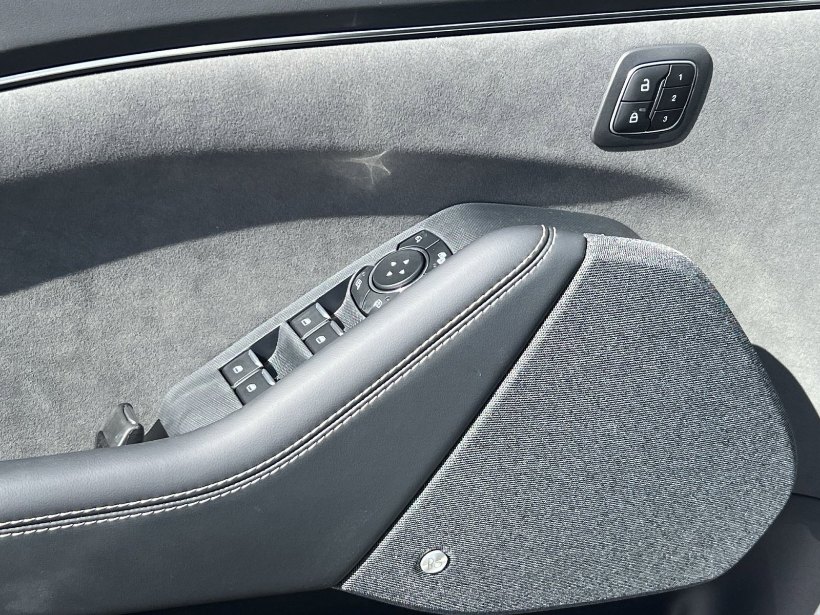 New 2025 Ford Mustang Mach-E GT w/ Bronze Appearance Package image 15