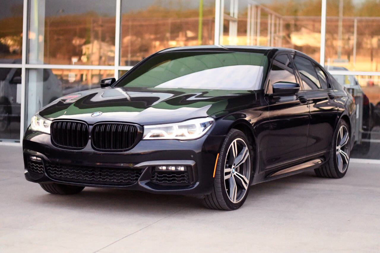 Used 2016 BMW 750i xDrive image 4