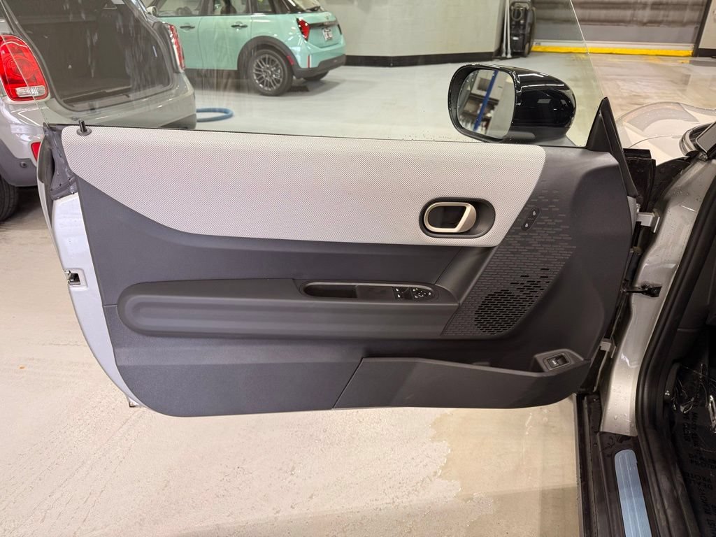 Used 2025 MINI Cooper S FWD image 10