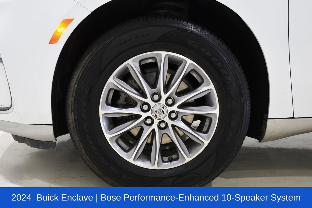 Used 2024 Buick Enclave Premium image 6