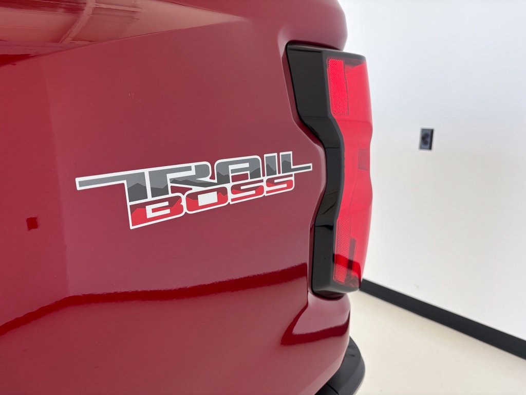 New 2026 Chevrolet Colorado Trail Boss AWD/4WD image 27