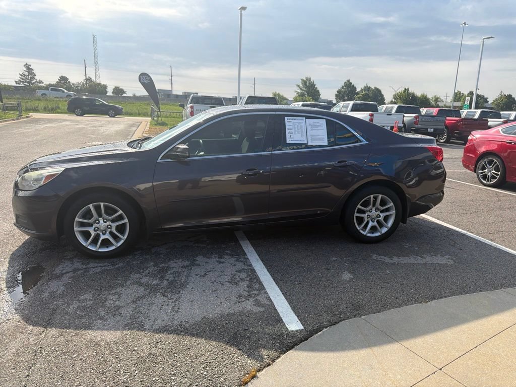 Used 2015 Chevrolet Malibu LT w/ Power Convenience Package FWD image 12